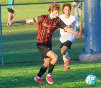Big Red hands Tigers their first loss since August